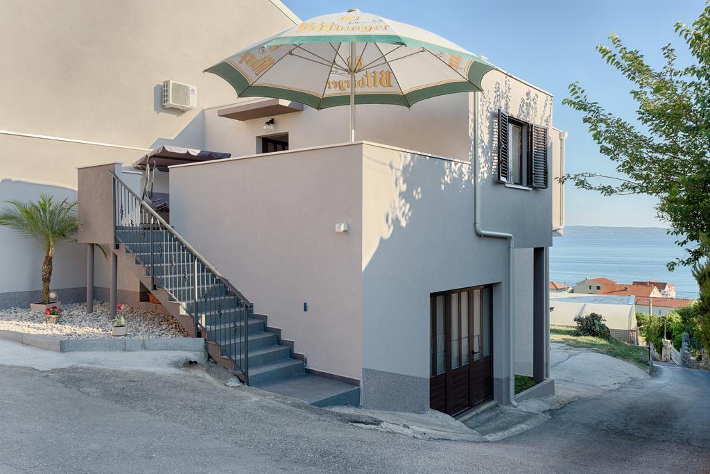 Apartment Dijana Подстрана Екстер'єр фото